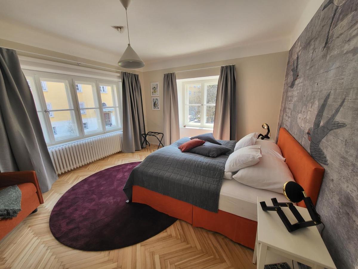 Orange Flat By Grazrentals Highest Standard & Free Parking 외부 사진