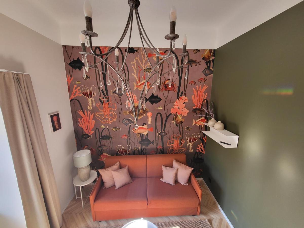 Orange Flat By Grazrentals Highest Standard & Free Parking 외부 사진