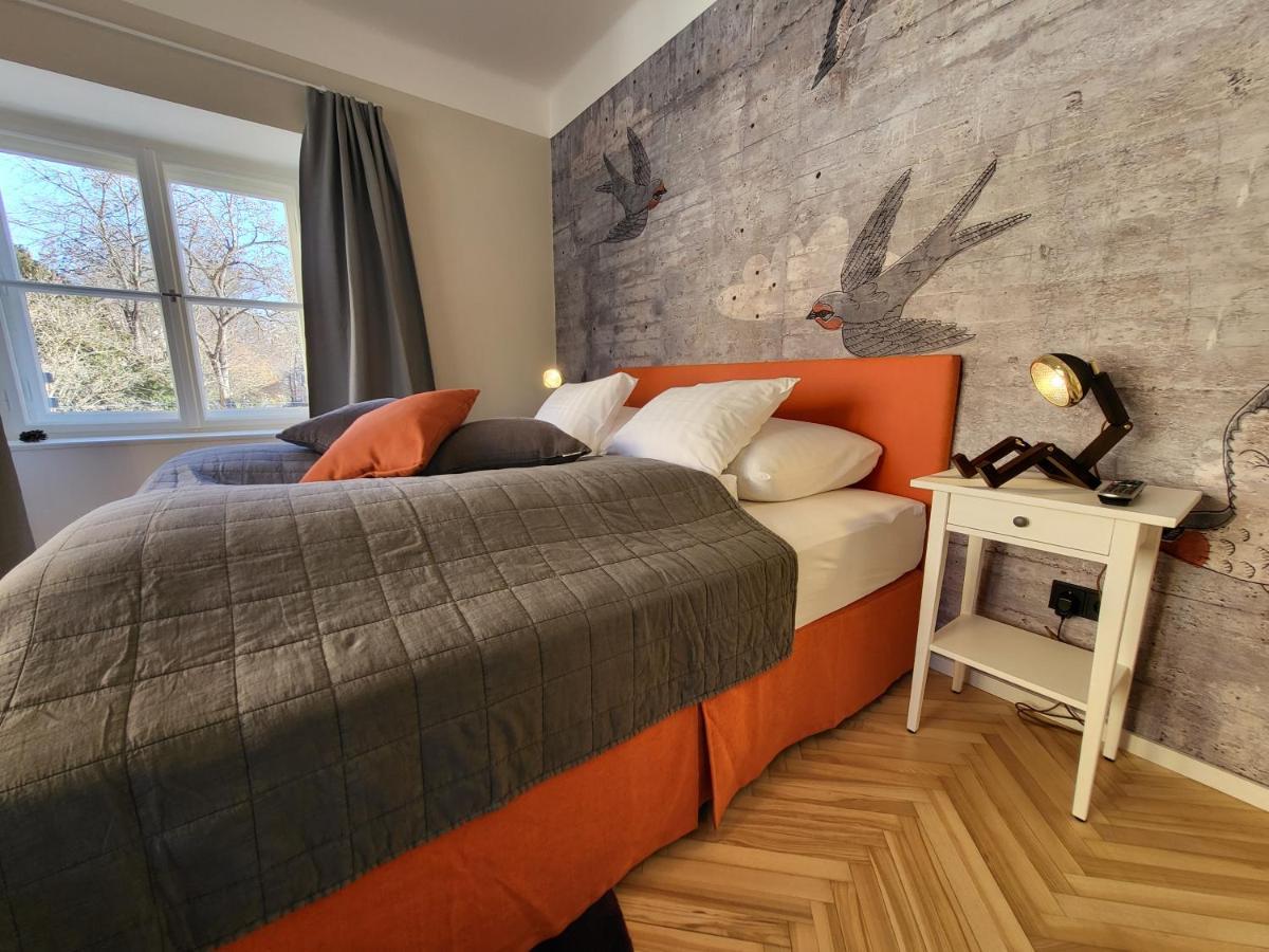 Orange Flat By Grazrentals Highest Standard & Free Parking 외부 사진