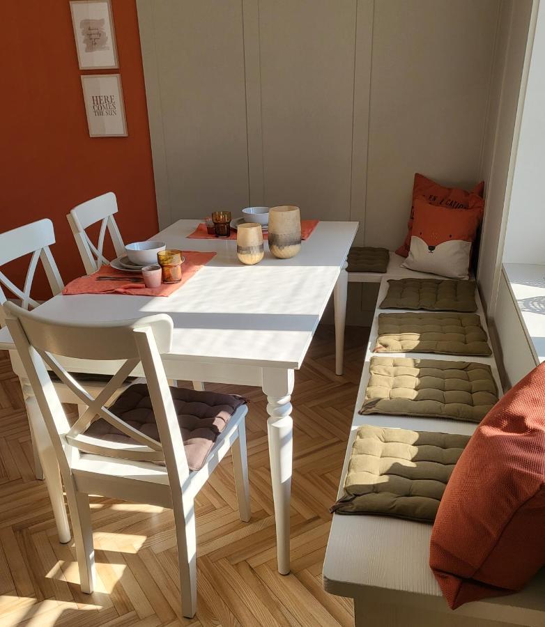 Orange Flat By Grazrentals Highest Standard & Free Parking 외부 사진